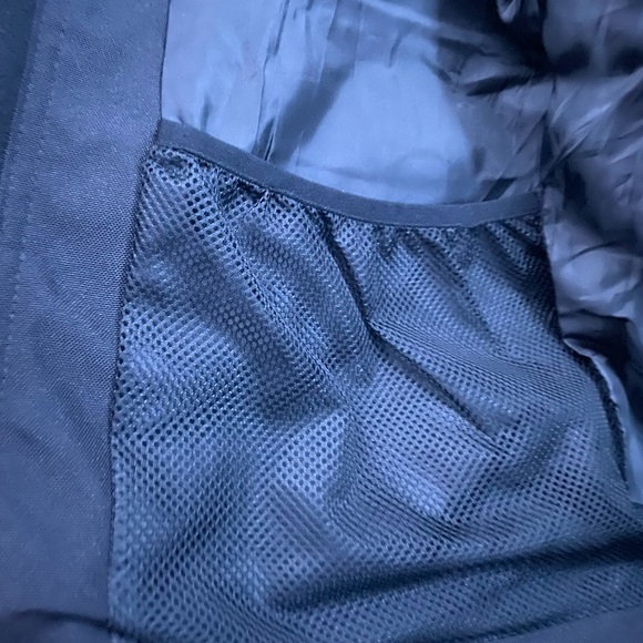 Tech wear style rain jacket. Never worn. - Picture 4 of 5